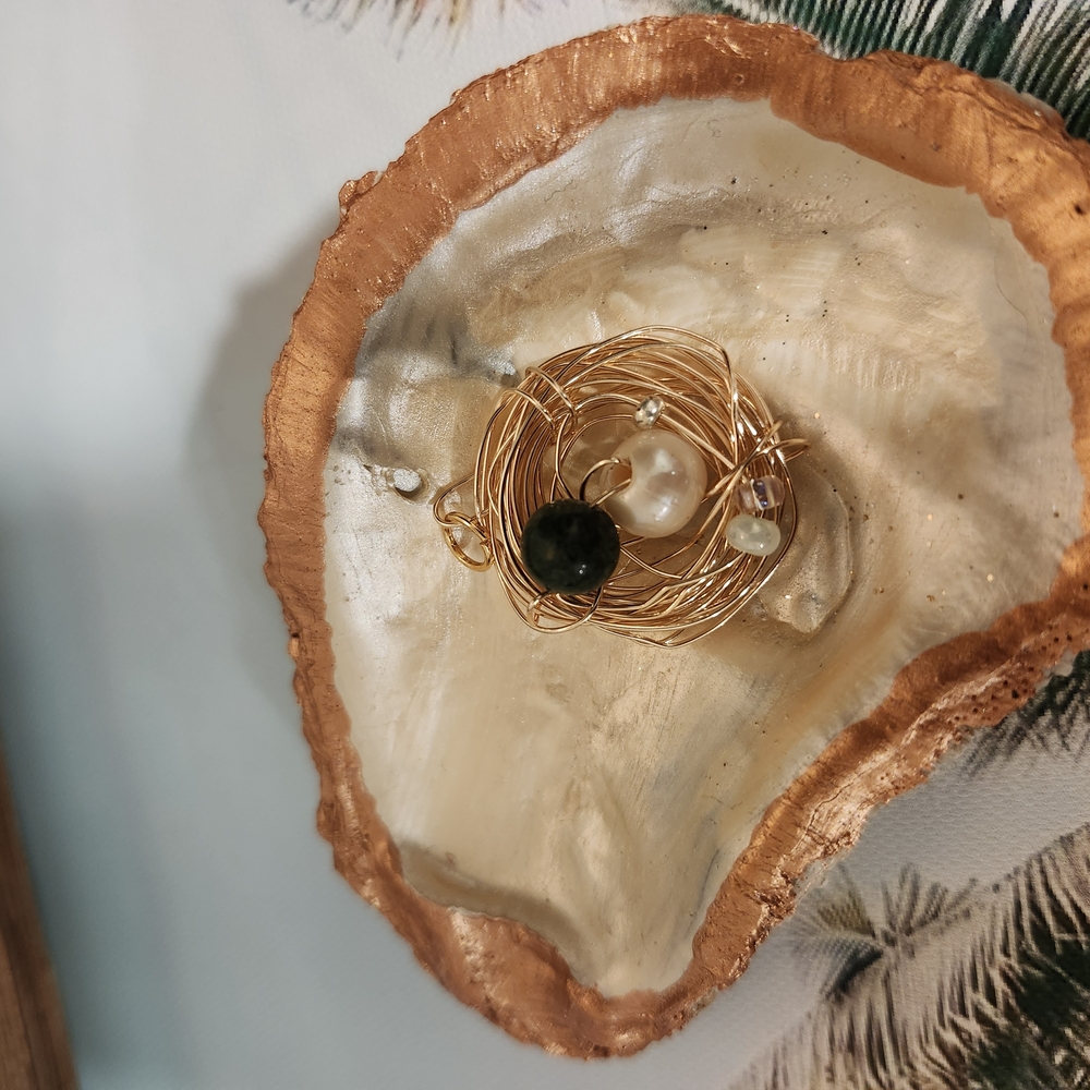 Gold and Cream Decorative Shell Dish